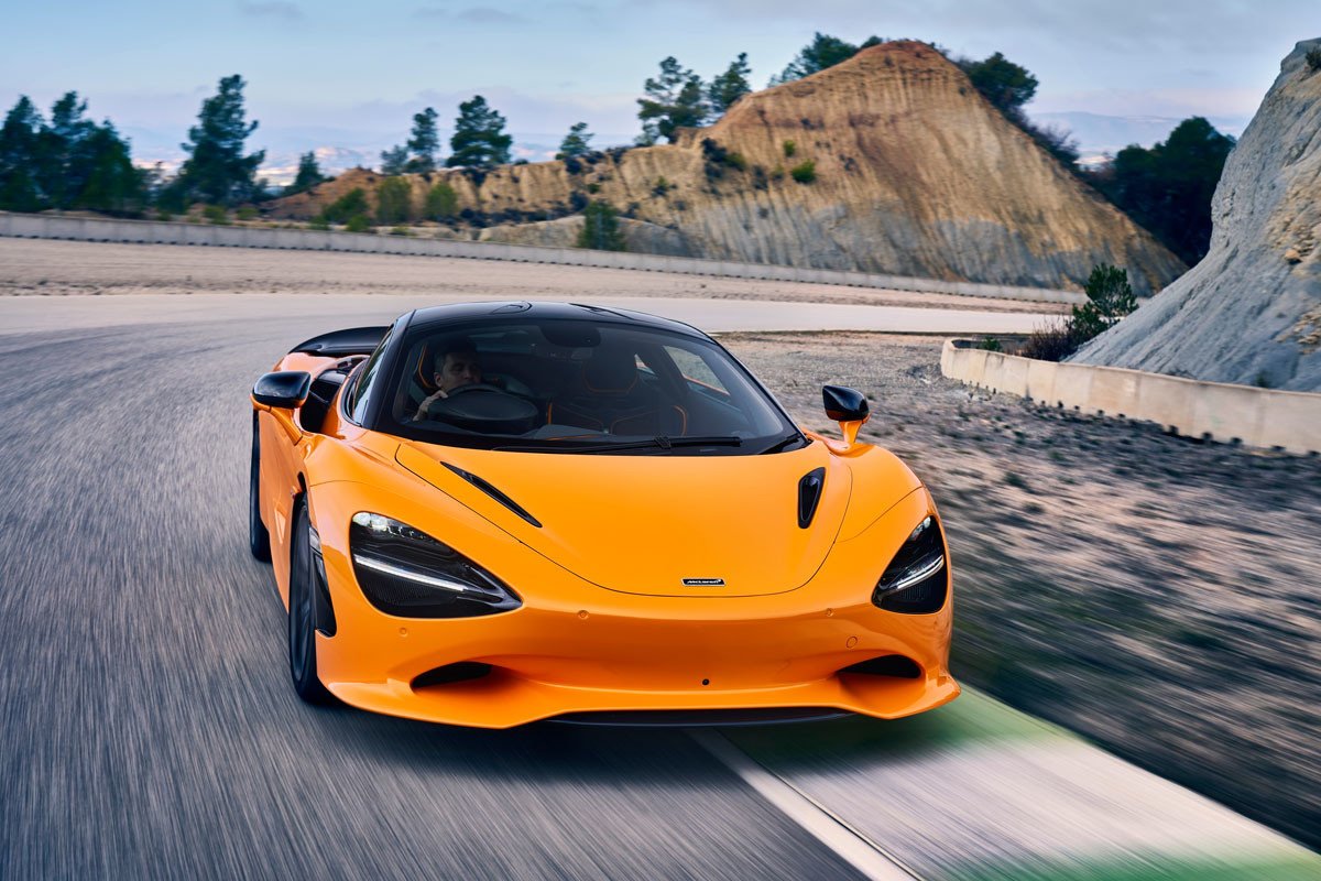 El nuevo McLaren 750S consigue la mejor relación peso-potencia de su categoría