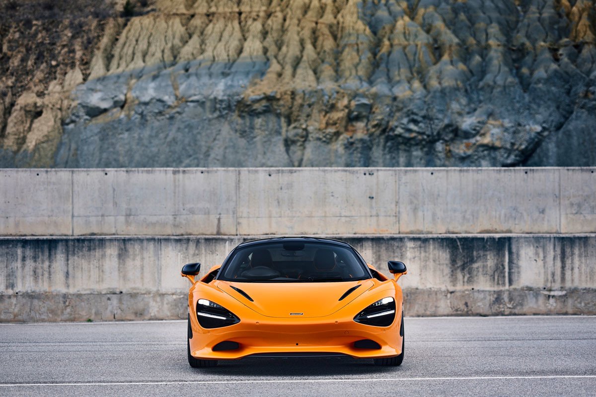 El nuevo McLaren 750S consigue la mejor relación peso-potencia de su categoría