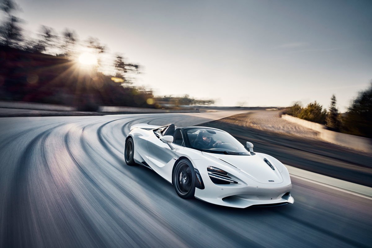 El nuevo McLaren 750S consigue la mejor relación peso-potencia de su categoría