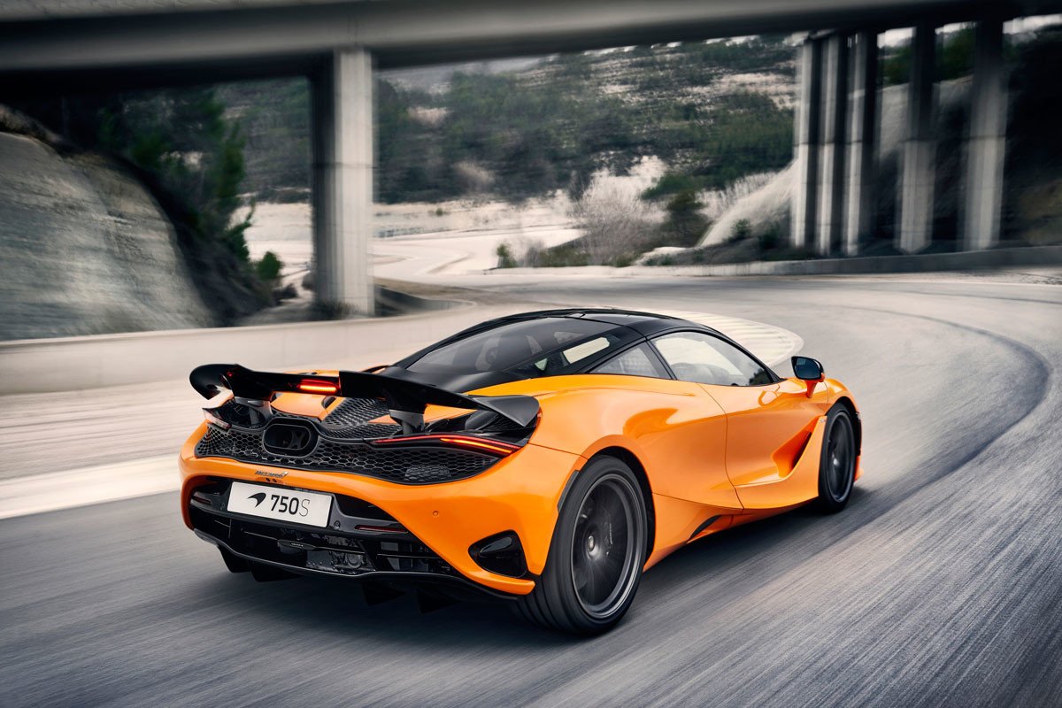 El nuevo McLaren 750S consigue la mejor relación peso-potencia de su categoría