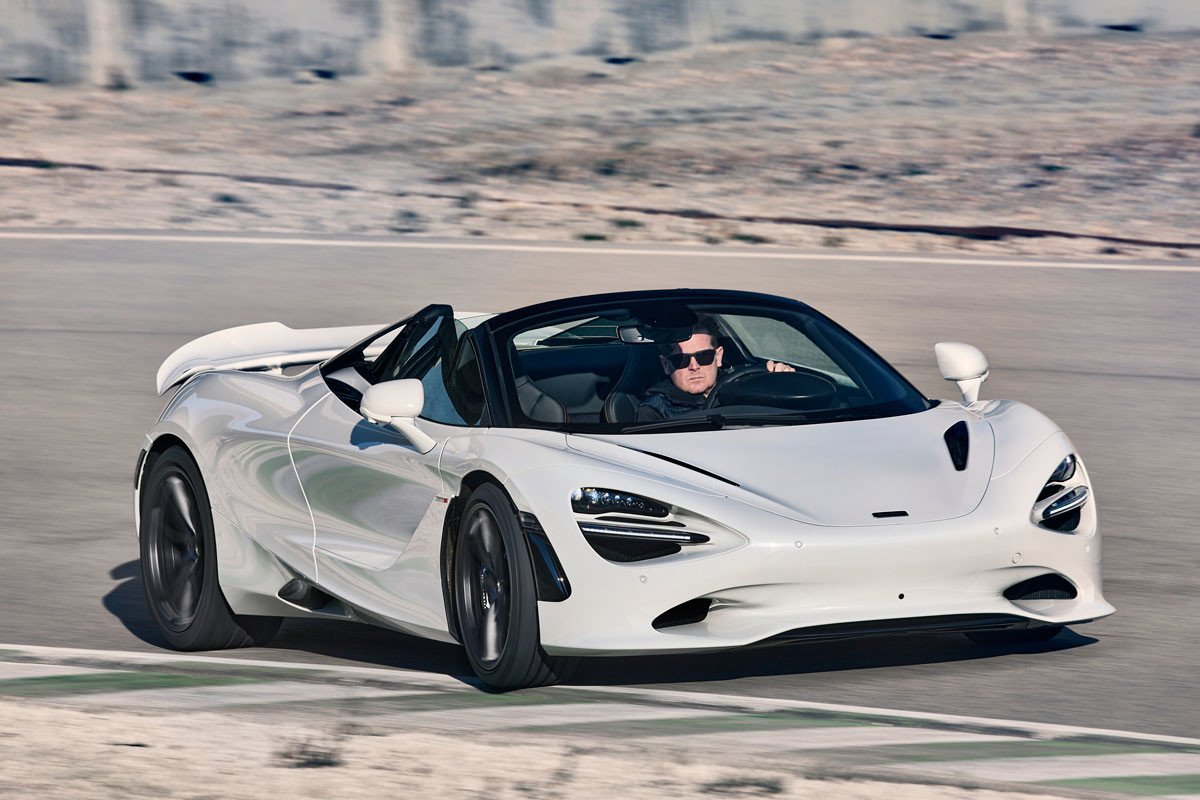 El nuevo McLaren 750S consigue la mejor relación peso-potencia de su categoría