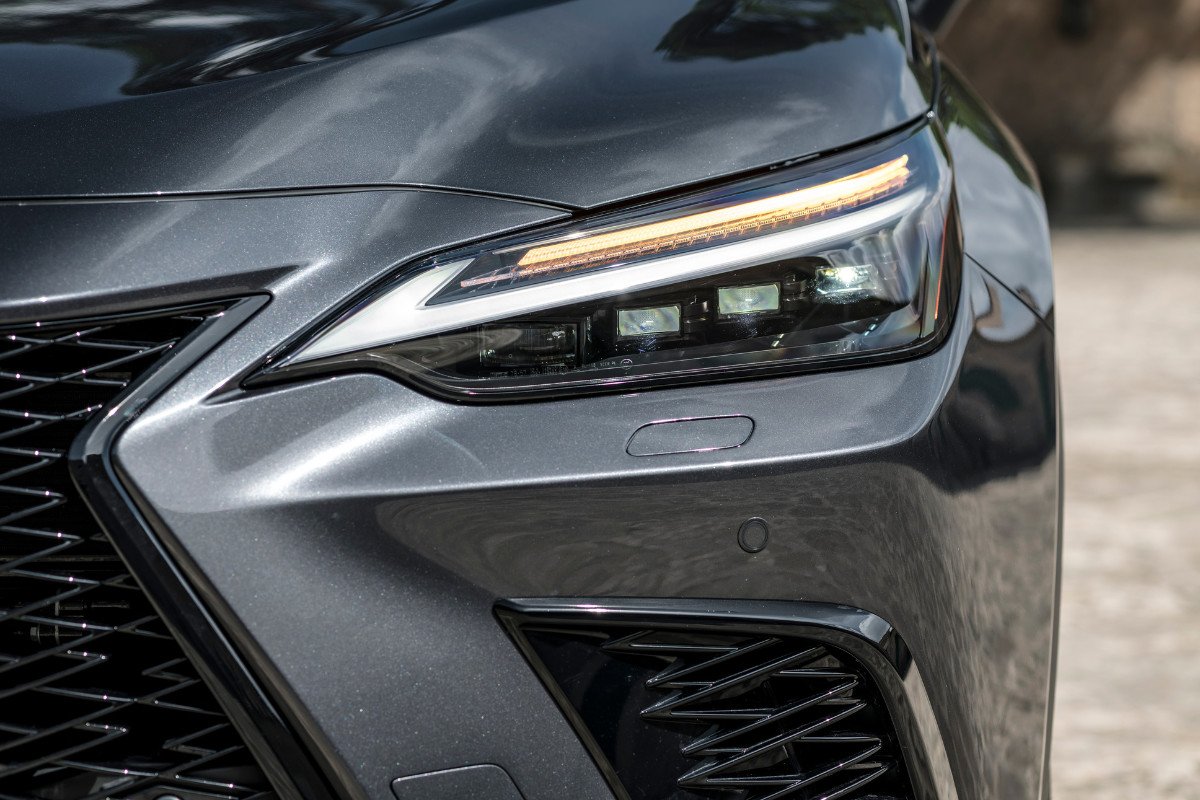 Lexus NX 2024