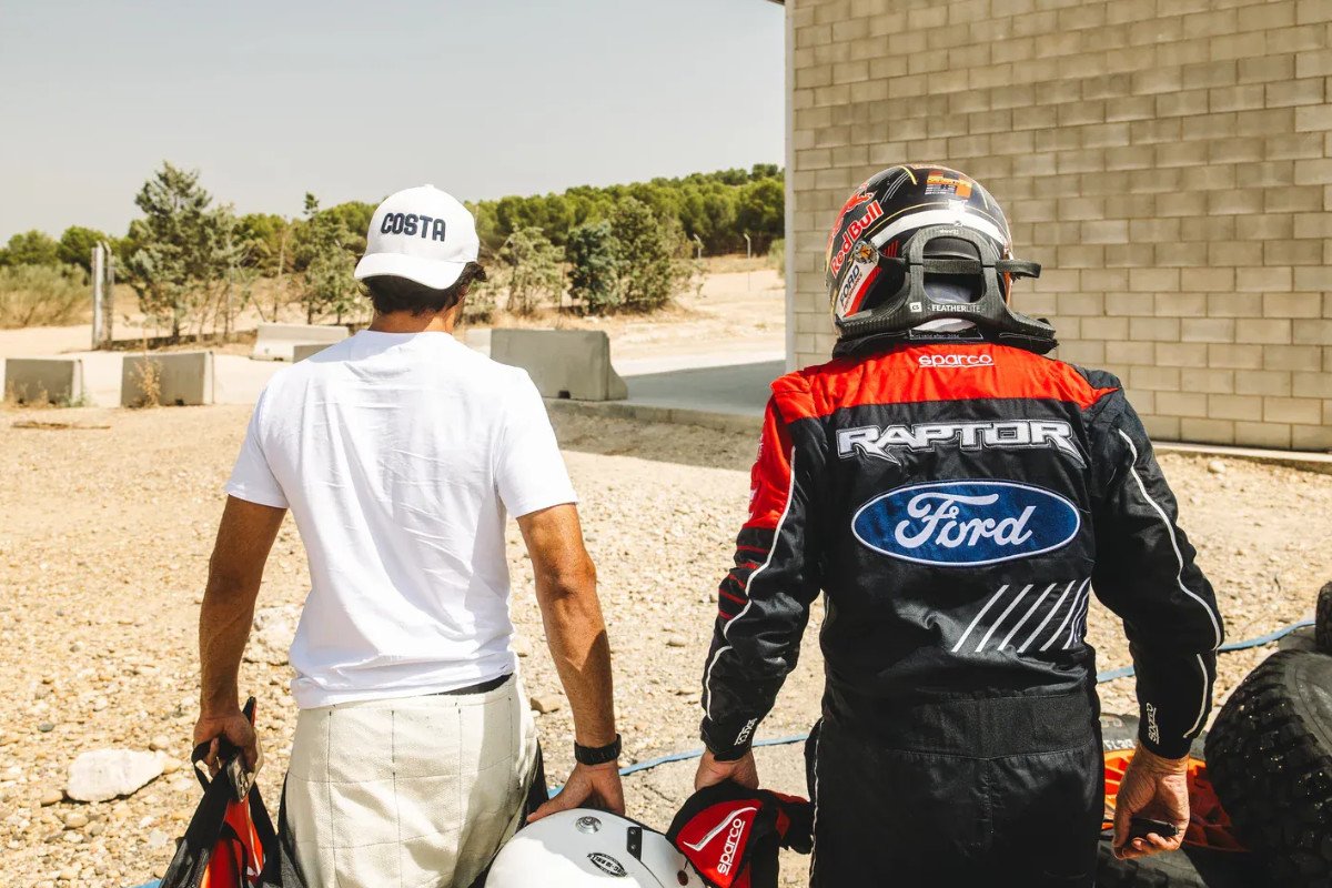 Carlos Sainz y Lucas Cruz preparan su segundo Dakar en 2026