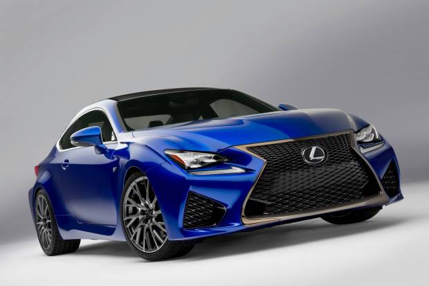 Lexus RC F, la versión coupé del Lexus IS se presenta en Detroit