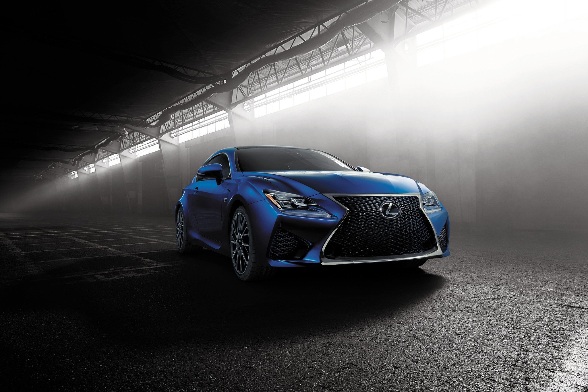 Lexus RC F, la versión coupé del Lexus IS se presenta en Detroit