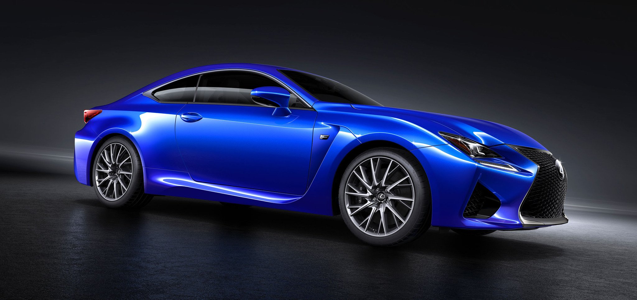 Lexus RC F, la versión coupé del Lexus IS se presenta en Detroit