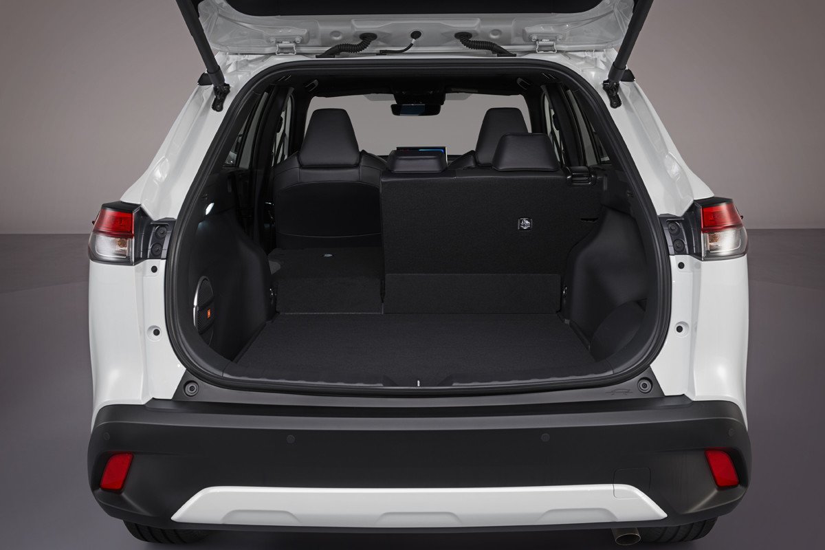 Todos los detalles y precios del nuevo Toyota Corolla Cross que llega a finales de año
