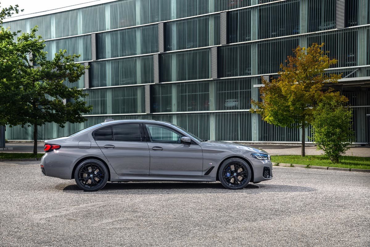BMW 545e xDrive: el según motor híbrido enchufable para el Serie 5
