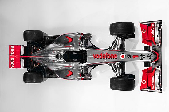 F1: McLaren-Mercedes MP4-25, ¡arriba el telón!