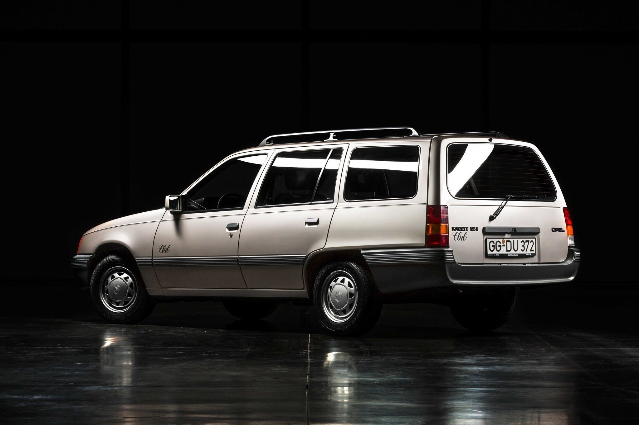 Opel Kadett/Astra: 80 años de tradición alemana