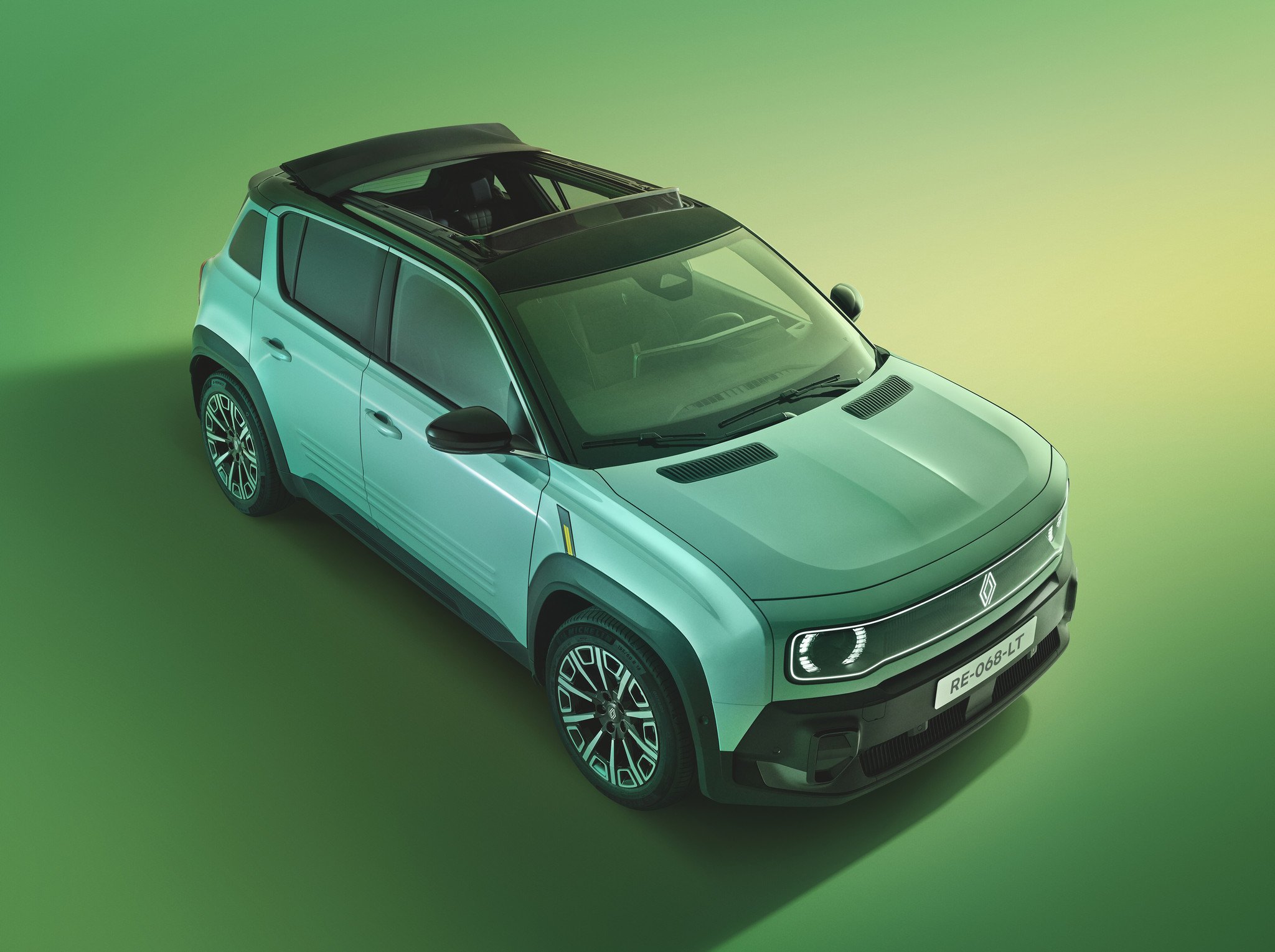 renault 4 e-tech precios