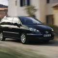 Nuevo Peugeot 807, imagen renovada para el monovolumen de Peugeot