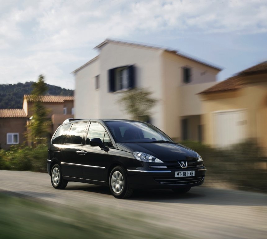 Nuevo Peugeot 807, imagen renovada para el monovolumen de Peugeot Nuevo Peugeot 807, imagen renovada para el monovolumen de Peugeot