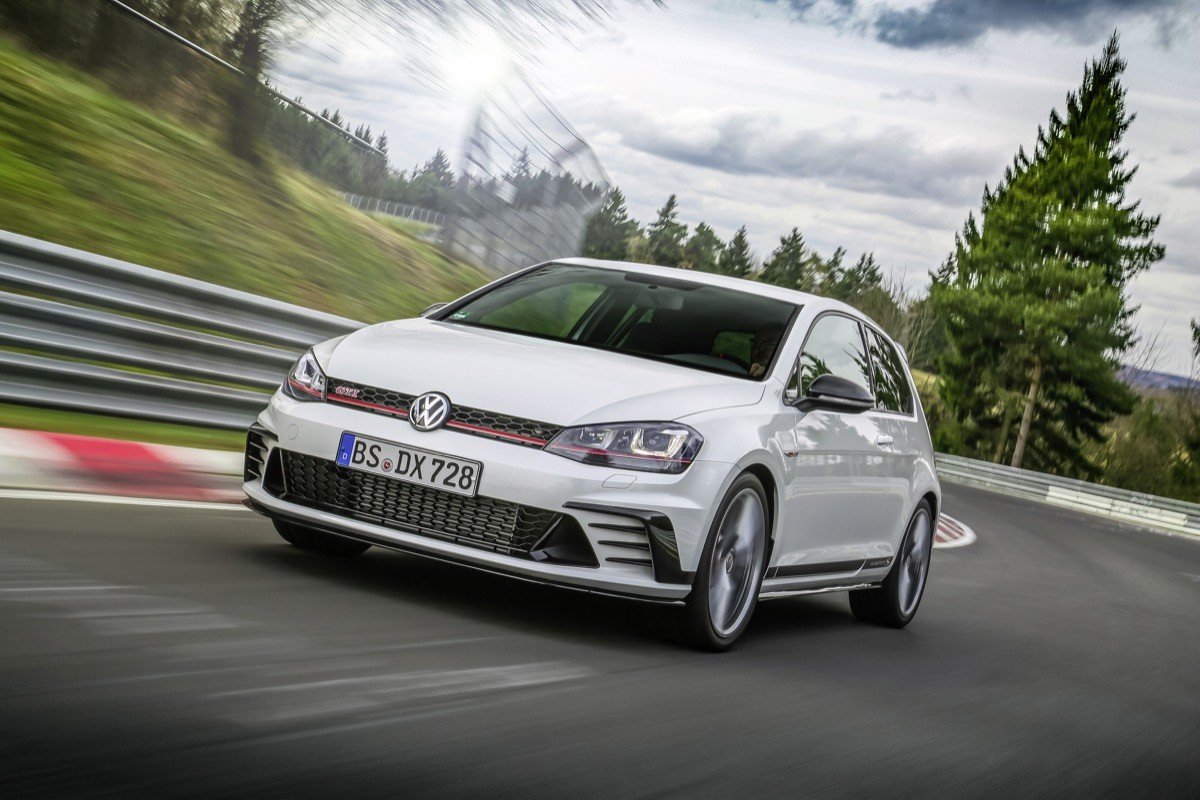 Nuevo Volkswagen Golf GTI Clubsport S: va de récord