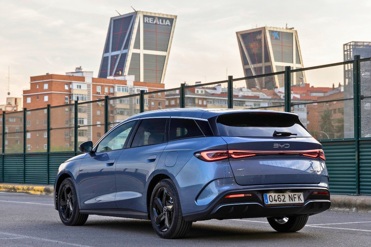 BYD Seal 6 DM-i Trasera