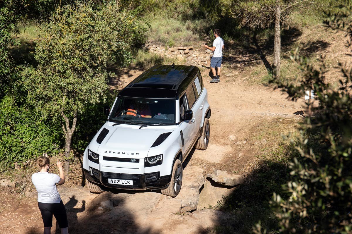 Prueba Land Rover Defender 110 PHEV: opinión, precio y autonomía