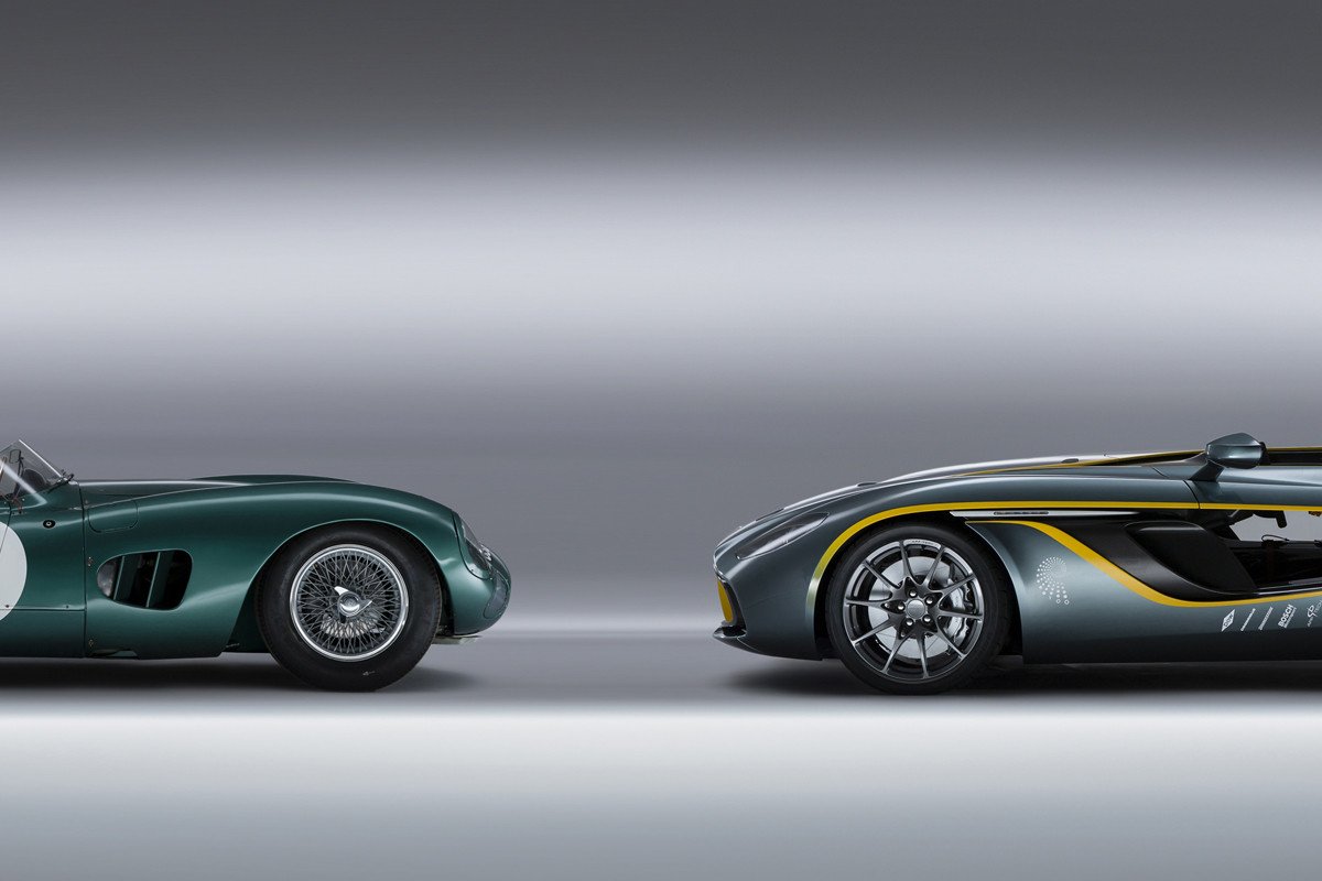 Aston Martin CC100 Speedster Concept: cumpleaños feliz