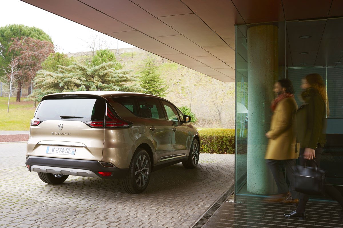 Nuevo Renault Espace, crossoverizando el monovolumen