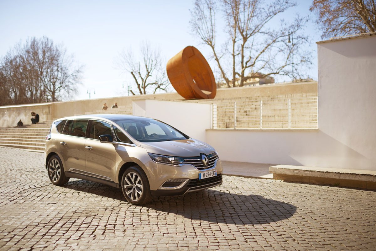 Nuevo Renault Espace, crossoverizando el monovolumen