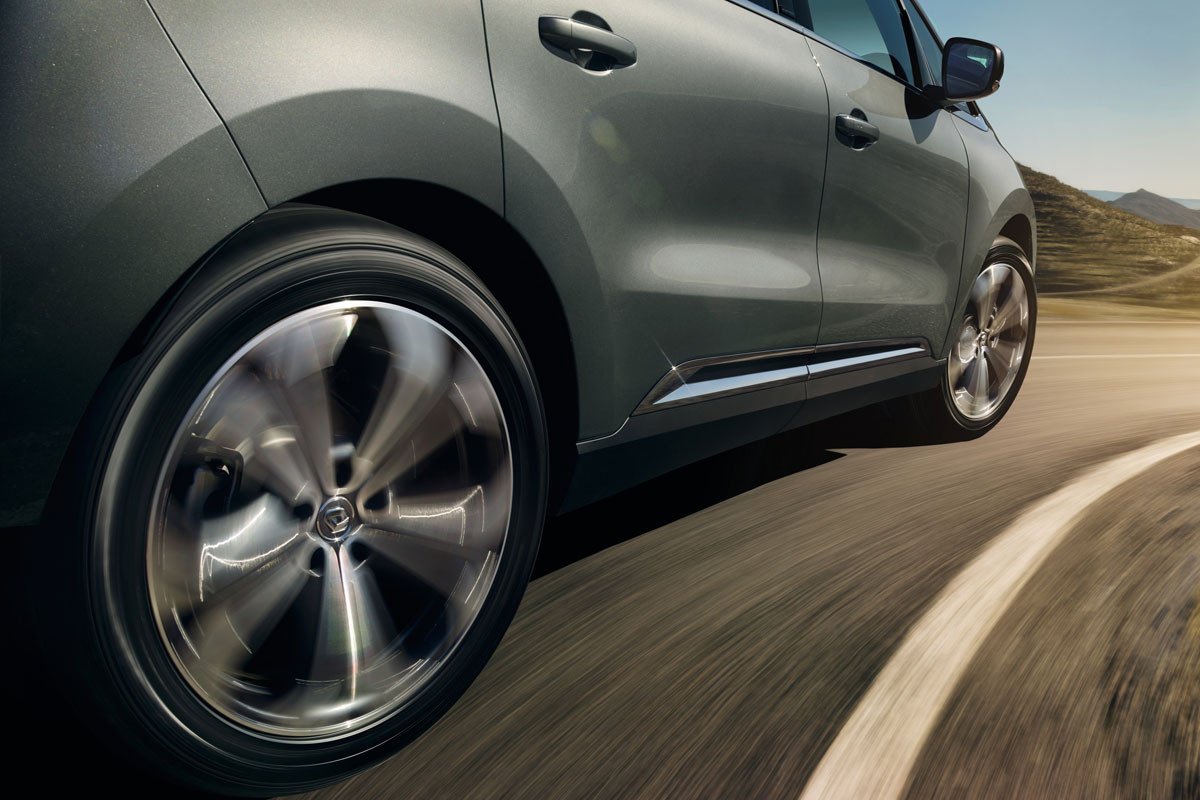 Nuevo Renault Espace, crossoverizando el monovolumen