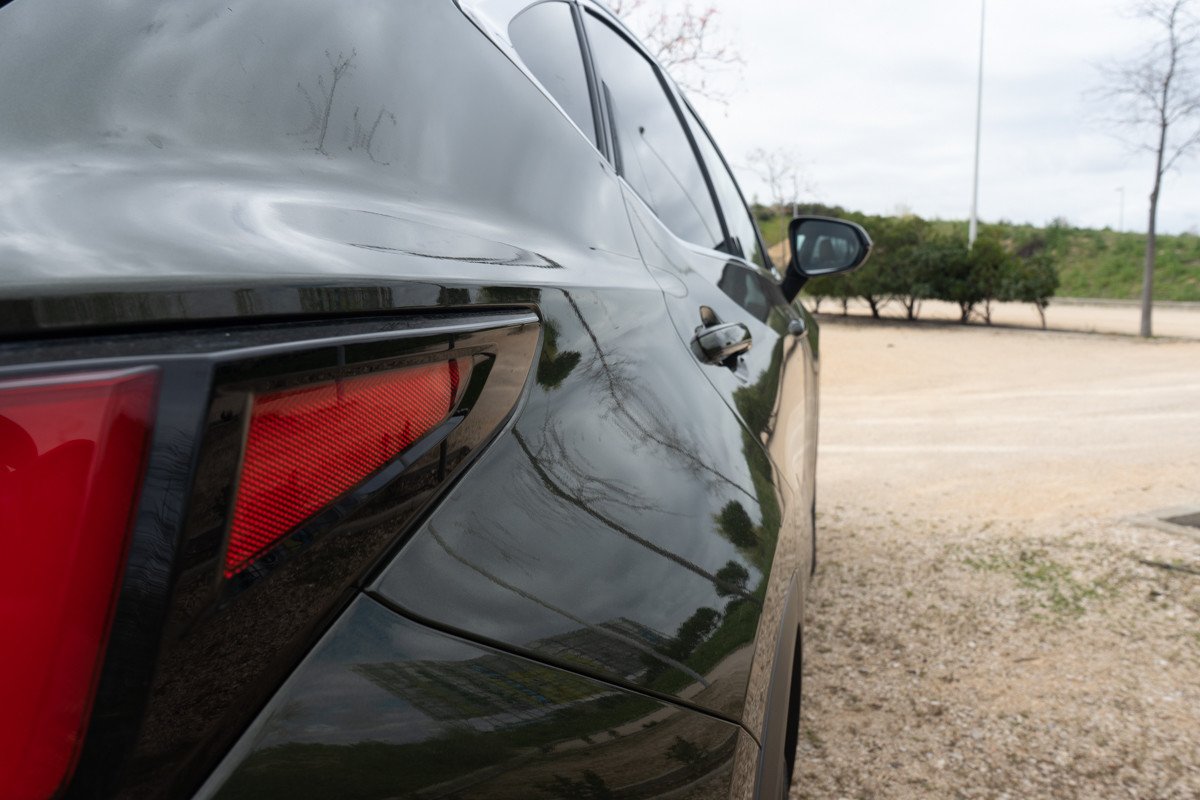 Prueba Lexus NX 350h, comportamiento, precio y acabados disponibles