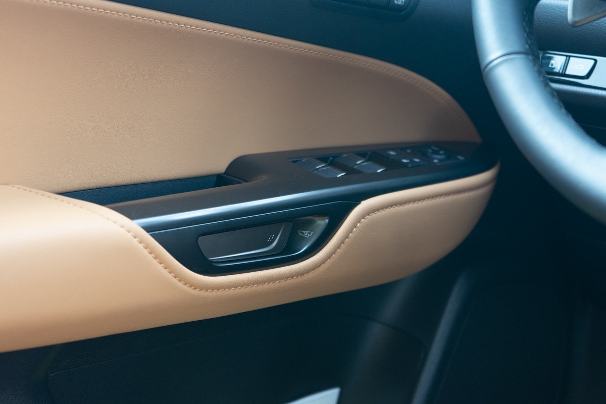 Prueba Lexus NX 350h, comportamiento, precio y acabados disponibles