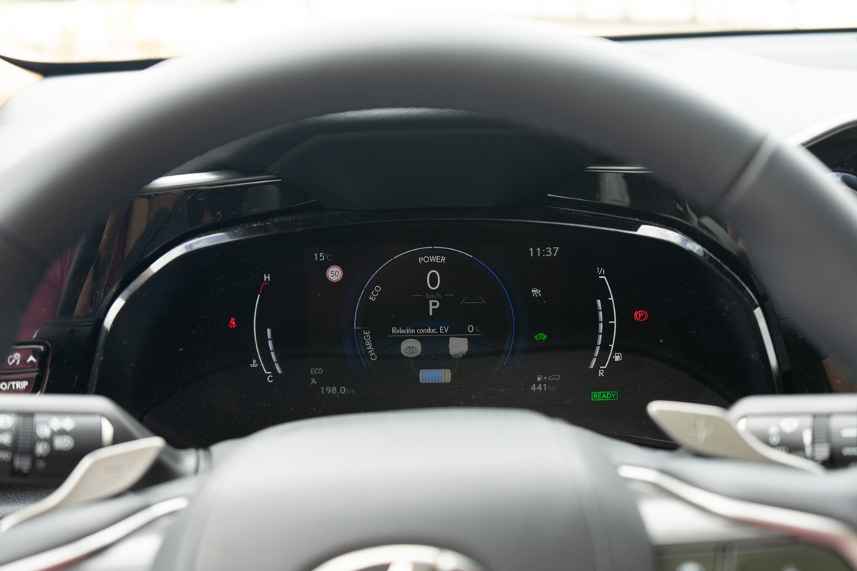 Prueba Lexus NX 350h, comportamiento, precio y acabados disponibles