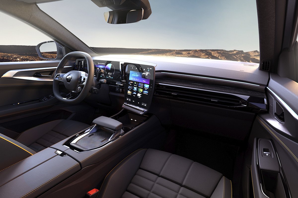 ergonomía habitáculo RENAULT AUSTRAL