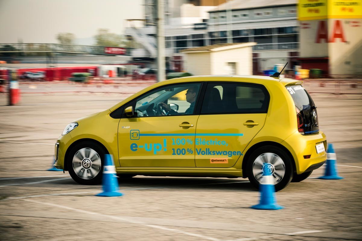 Calendario 2019 de los cursos Volkswagen Driving Experience
