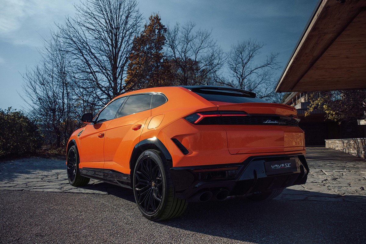 Lamborghini URUS PHEV 2024_3
