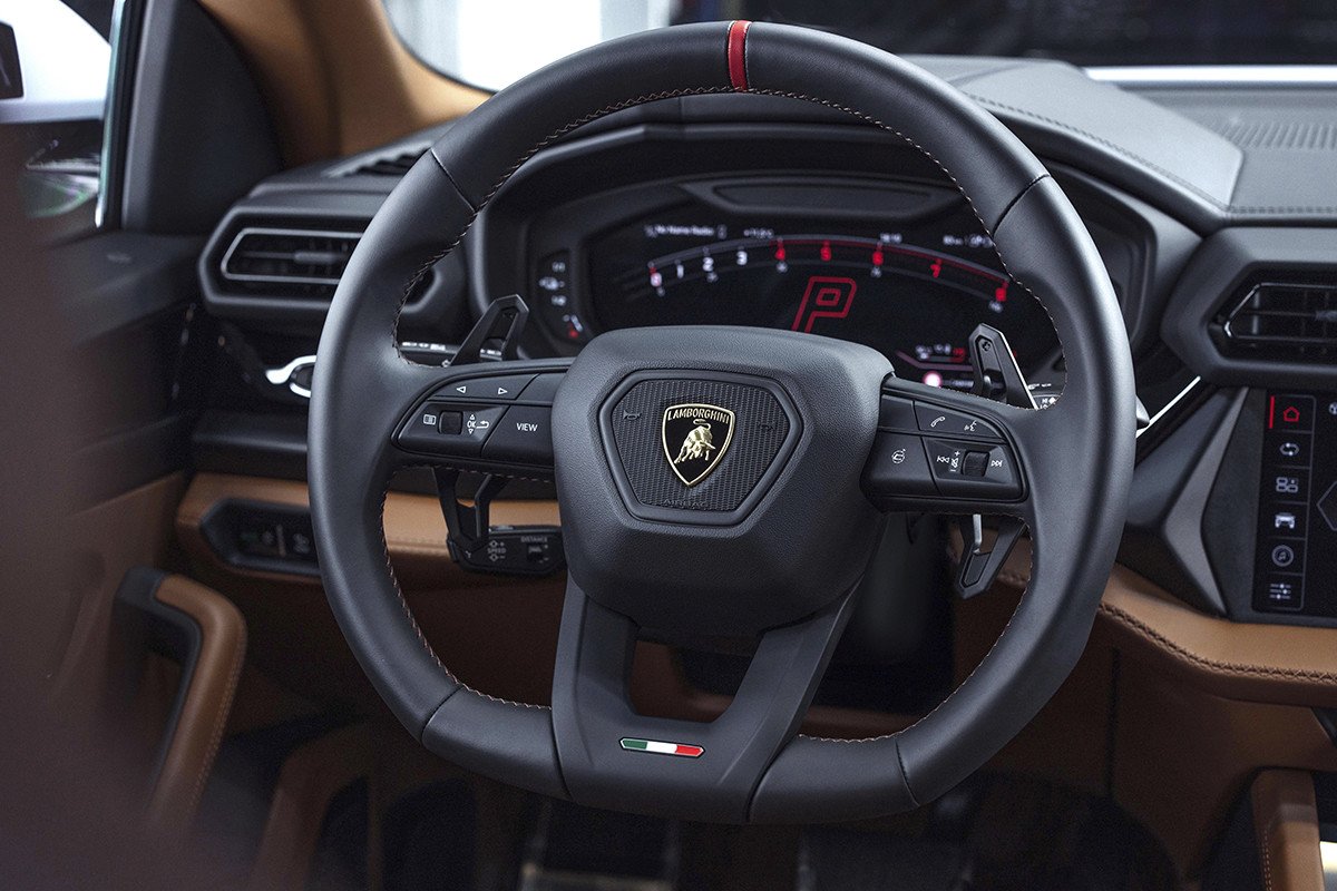 Lamborghini URUS PHEV 2024_5