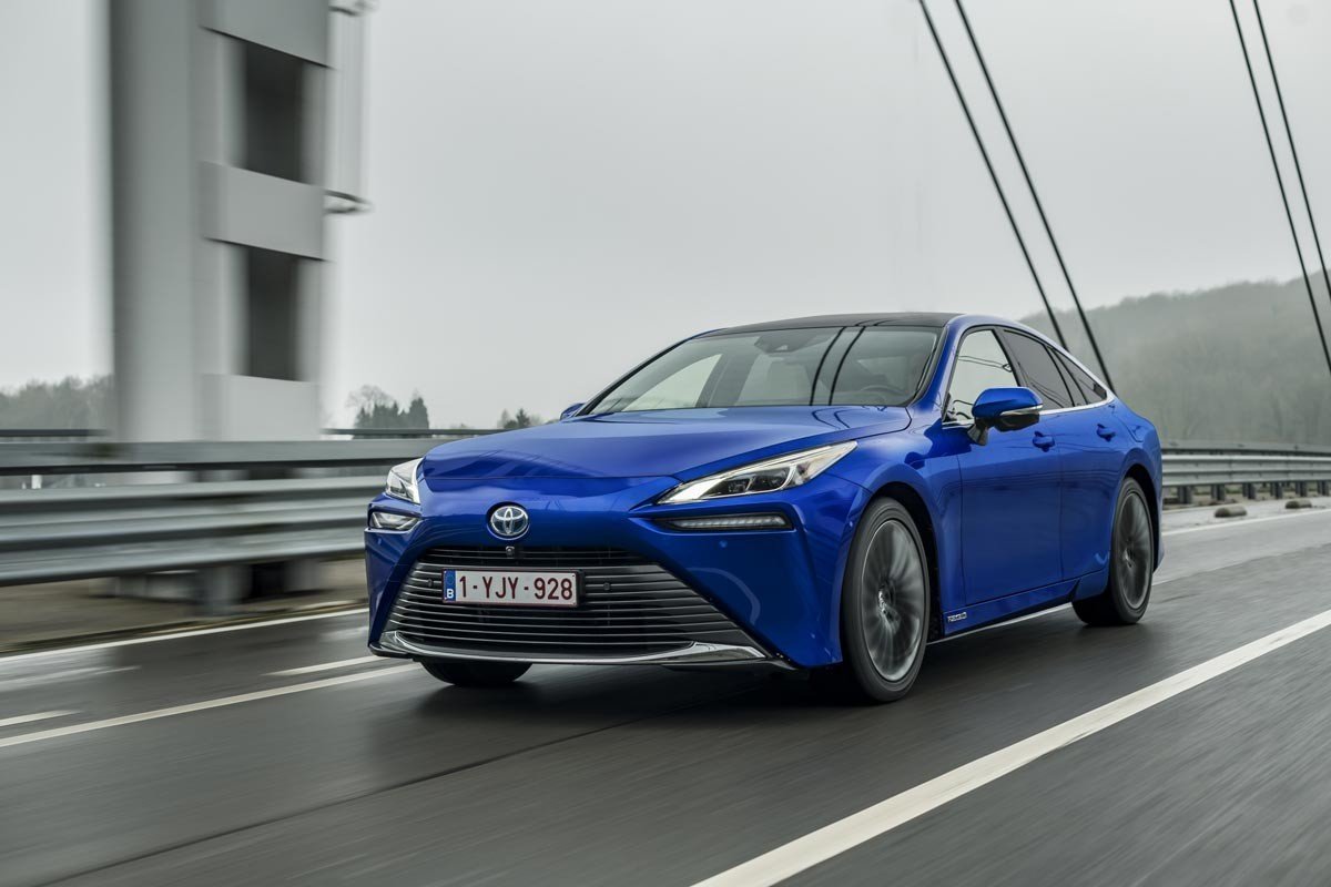 Nuevo Toyota Mirai: gama y precios del coche de hidrógeno