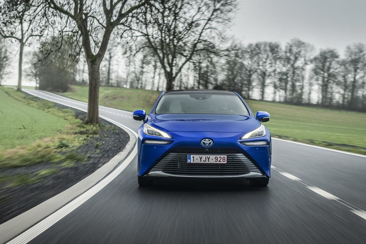 Nuevo Toyota Mirai: gama y precios del coche de hidrógeno