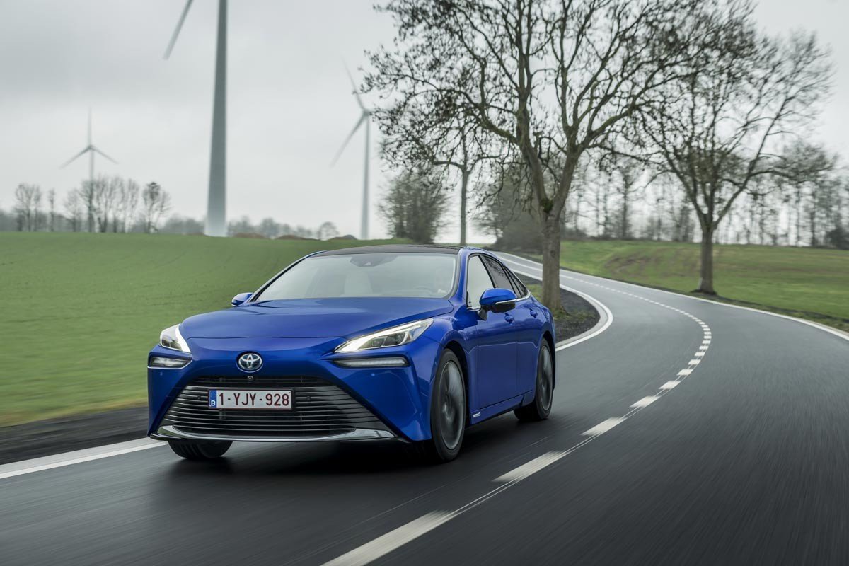 Nuevo Toyota Mirai: gama y precios del coche de hidrógeno