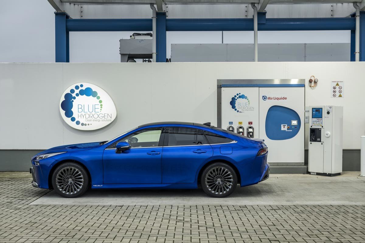 Nuevo Toyota Mirai: gama y precios del coche de hidrógeno