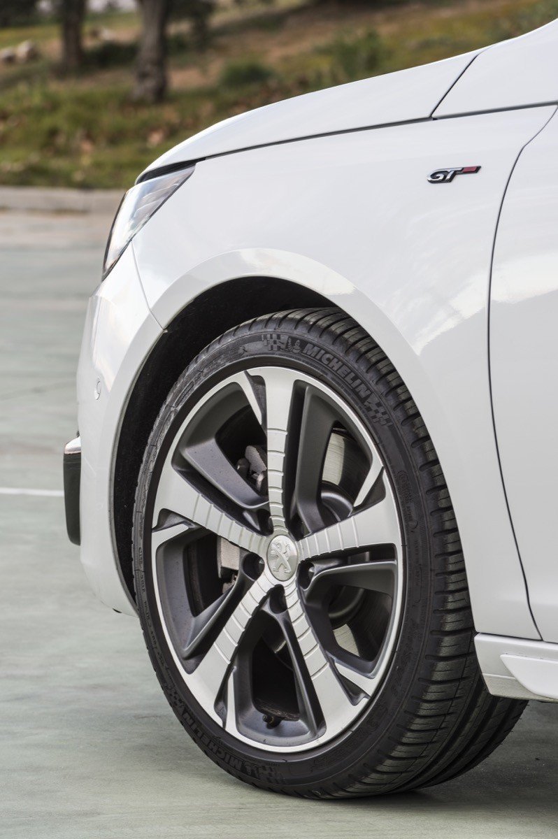 Prueba nuevo Peugeot 308 GT: deportivo para todos los días