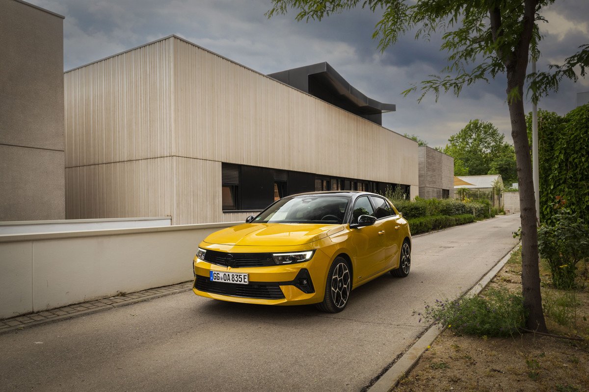 Prueba Opel Astra: análisis de gama y elegimos el mejor motor