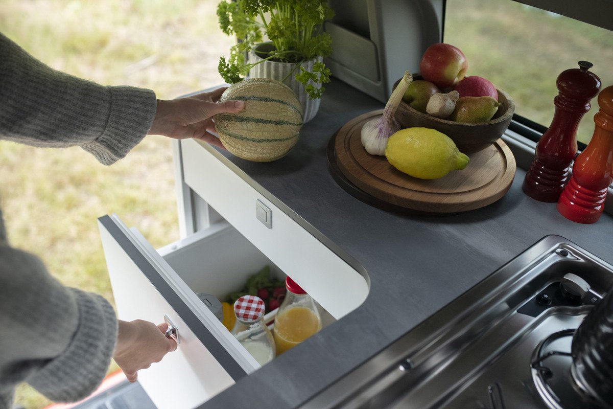 Nueva Ford Transit Nugget: más conectada, equipada e híbrida enchufable
