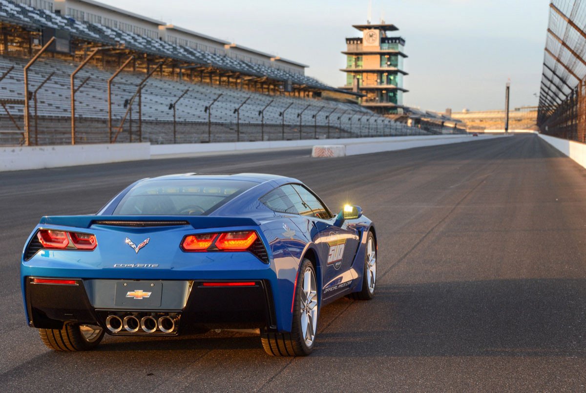 Chevrolet Corvette Stingray, safety car de las 500 millas de Indianápolis