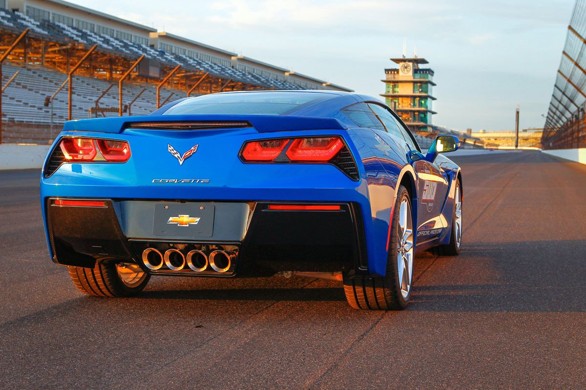Chevrolet Corvette Stingray, safety car de las 500 millas de Indianápolis