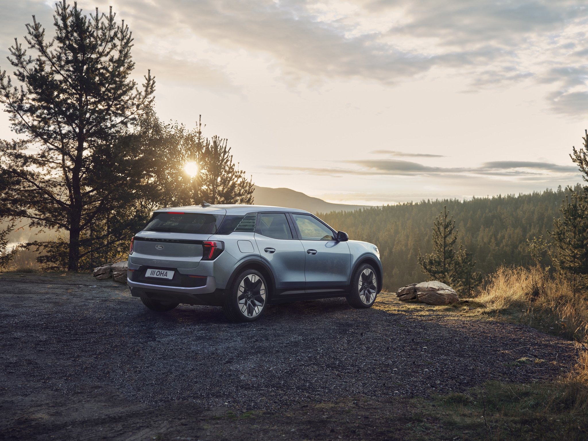 Ford-Explorer