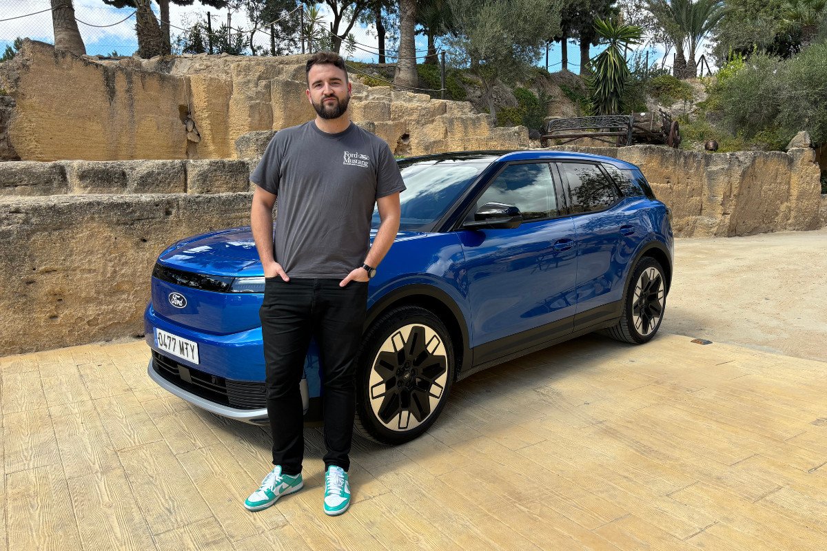 Ford-Explorer