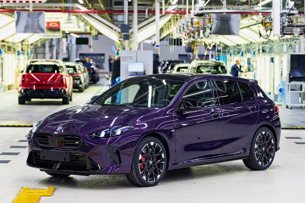 Prueba BMW M135 xDrive: la versión más rápida y deportiva con 300 CV y tracción total