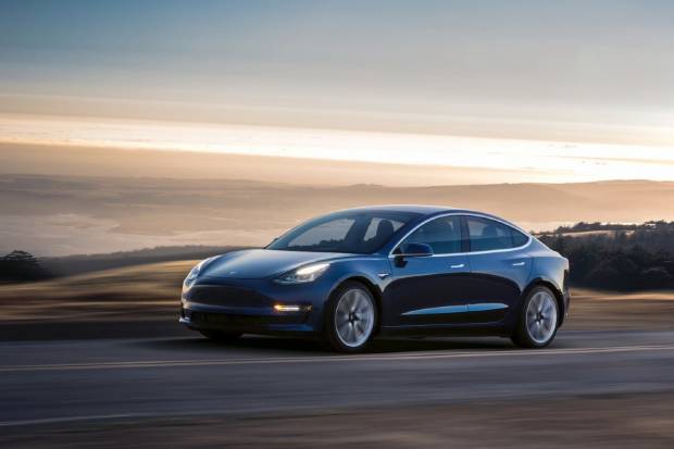 El Tesla Model 3, el coche que menos se devalúa en el mercado de segunda mano