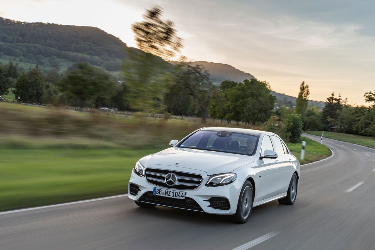 Prueba Mercedes Clase E 300 de: la apuesta híbrida diésel