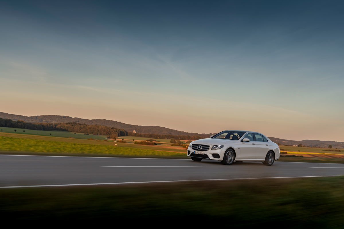 Prueba Mercedes Clase E 300 de: la apuesta híbrida diésel