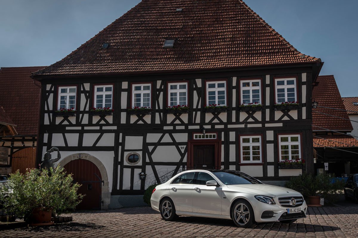 Prueba Mercedes Clase E 300 de: la apuesta híbrida diésel