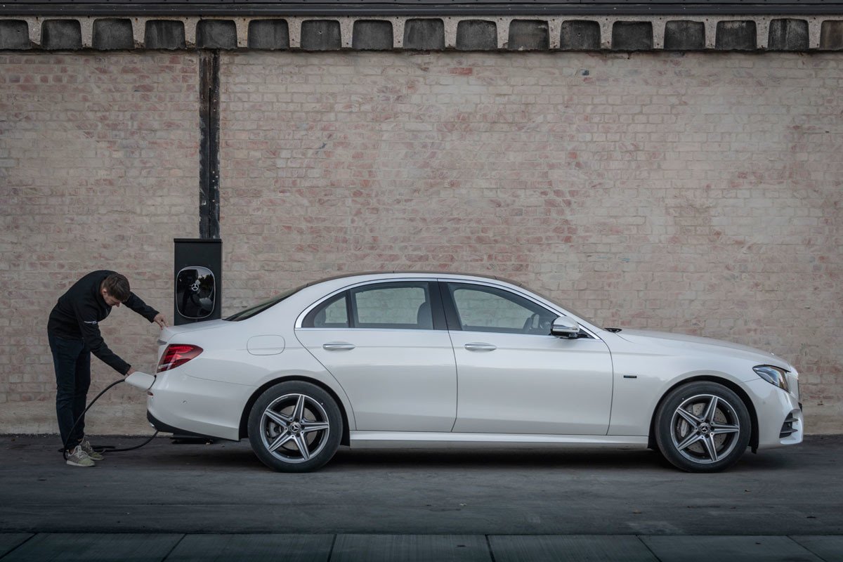 Prueba Mercedes Clase E 300 de: la apuesta híbrida diésel