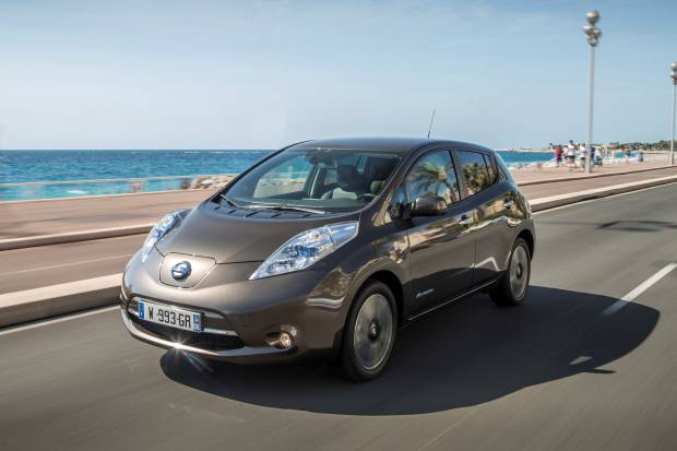 El Nissan Leaf amplía su autonomía hasta los 250 km