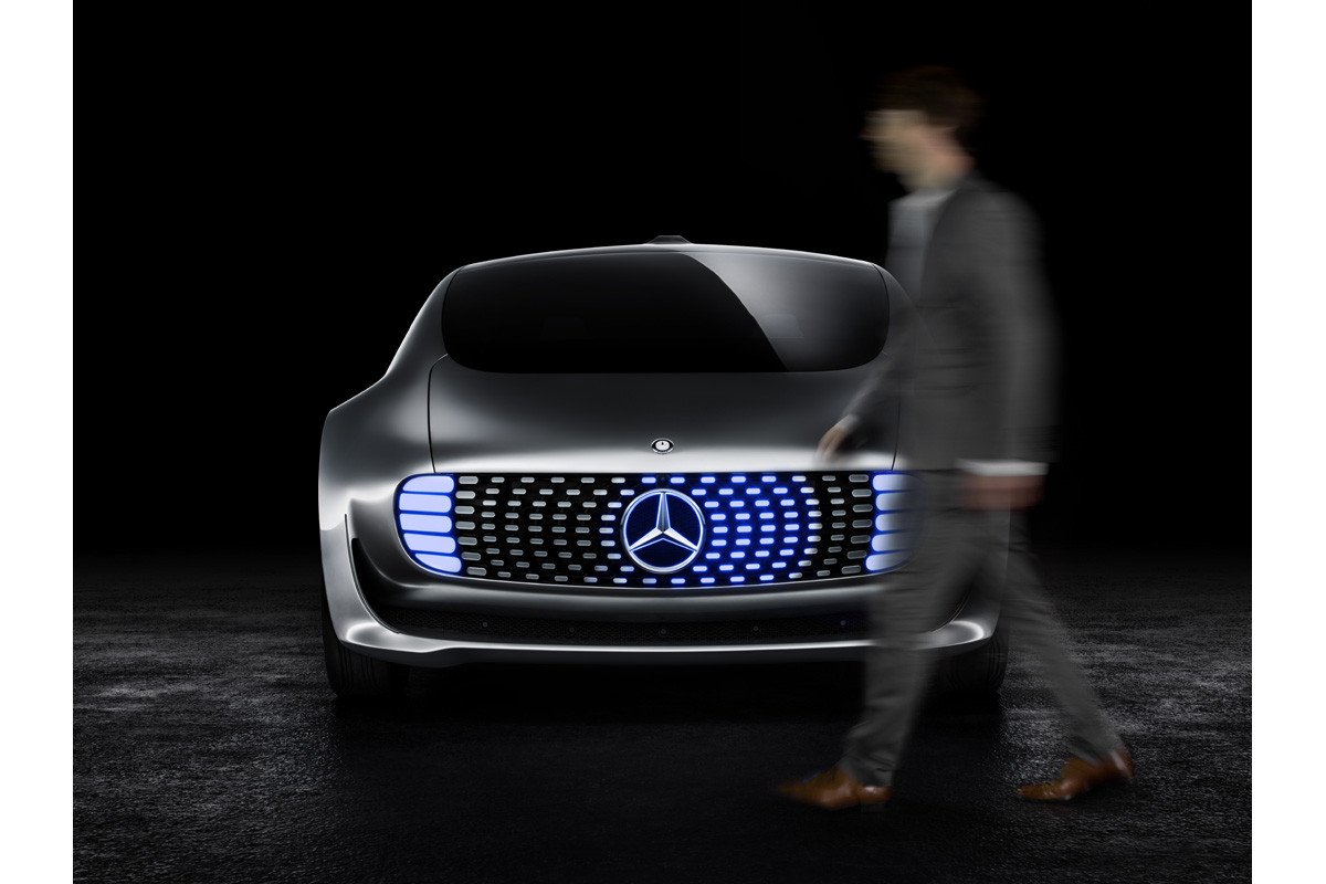 Mercedes F 05 Luxury in Motion: nuevo prototipo de conducción autónoma